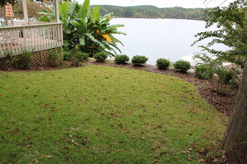 Landscaping, Retaining Walls, Paver Driveway around lake 
