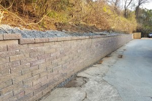 08_retaining_wall_behind_expressoilchange.jpg